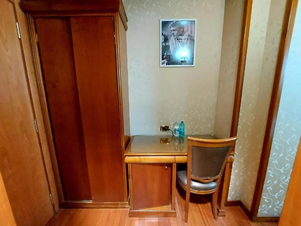 Hotel Positano Suite 2 Rome 2*,